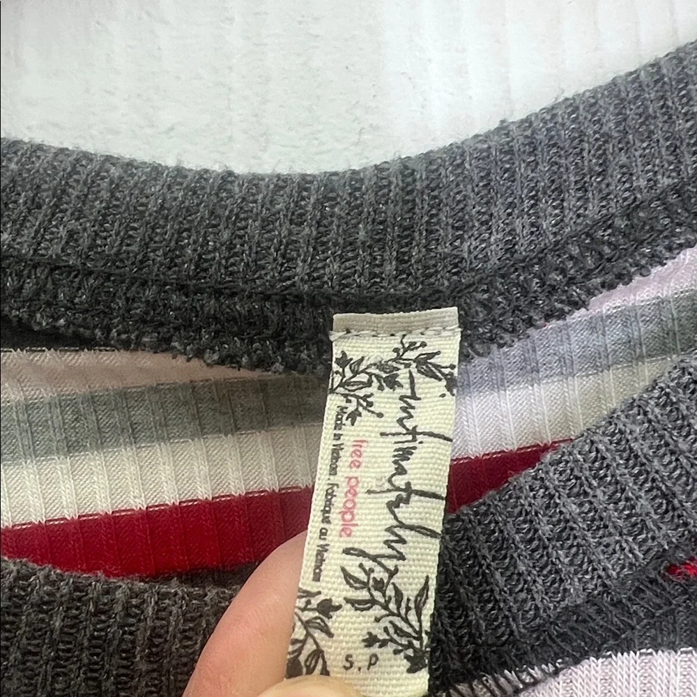 Free People - Good On You Striped Thermal Rose Quarter Sleeve Top Size Small - Picture 9 of 10